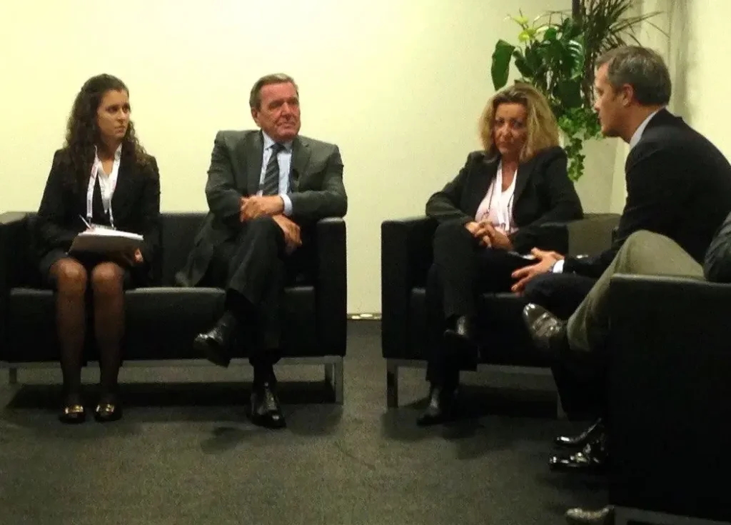 Consecutive conference interpreting